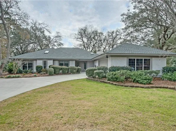 23 Santa Maria Dr, Hilton Head Island, SC 29926