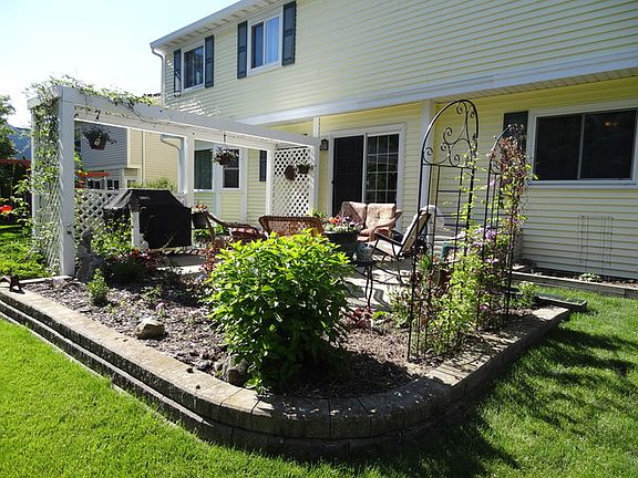 5th image of 1705 Wildwood Ln
