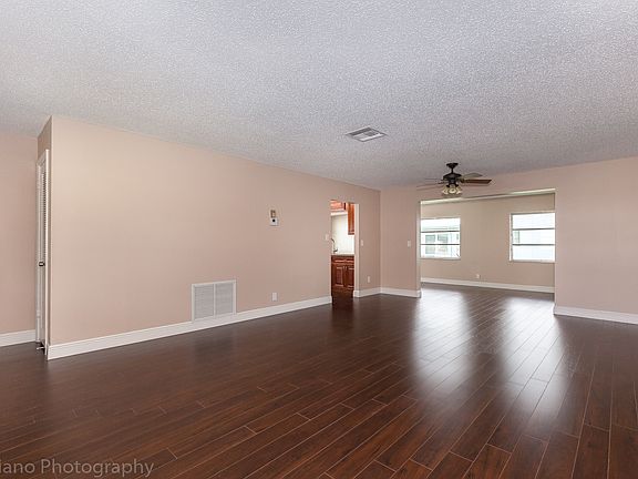 5th image of 8217 NW 12th Mnr