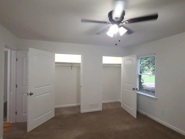 3928 Butterfield Dr NW — Photo 18