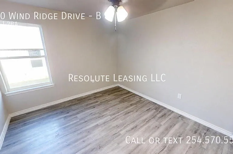130 Wind Ridge Dr #B — Photo 10