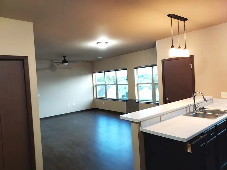 700 Nygaard St #7 — Photo 19
