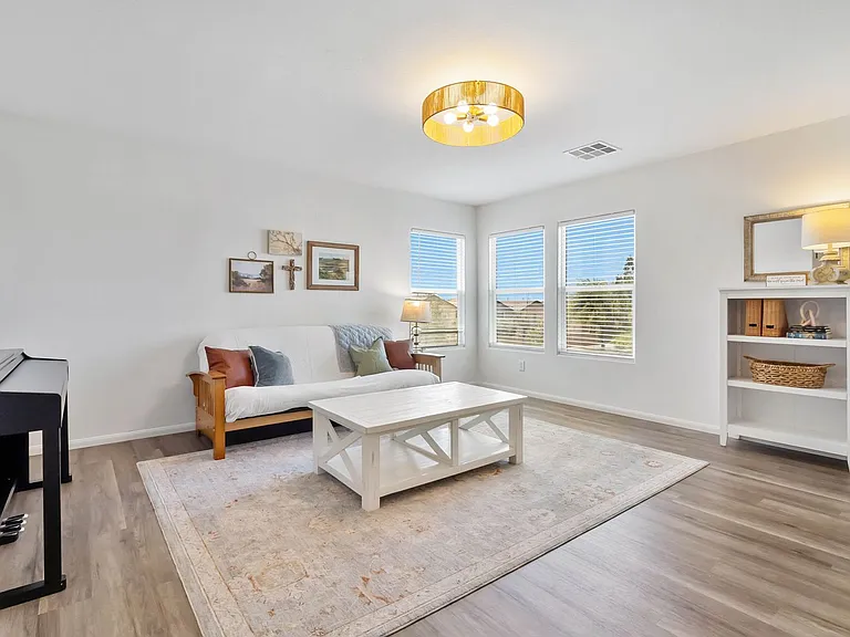 5505 Knotting Pass — Photo 29