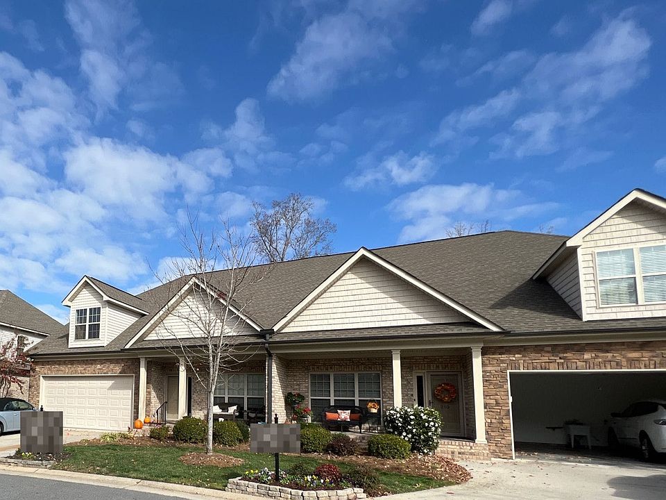 2nd image of 208 Jordan Ridge Way