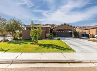 6001 Amber Ridge Dr, Bakersfield, CA 93313
