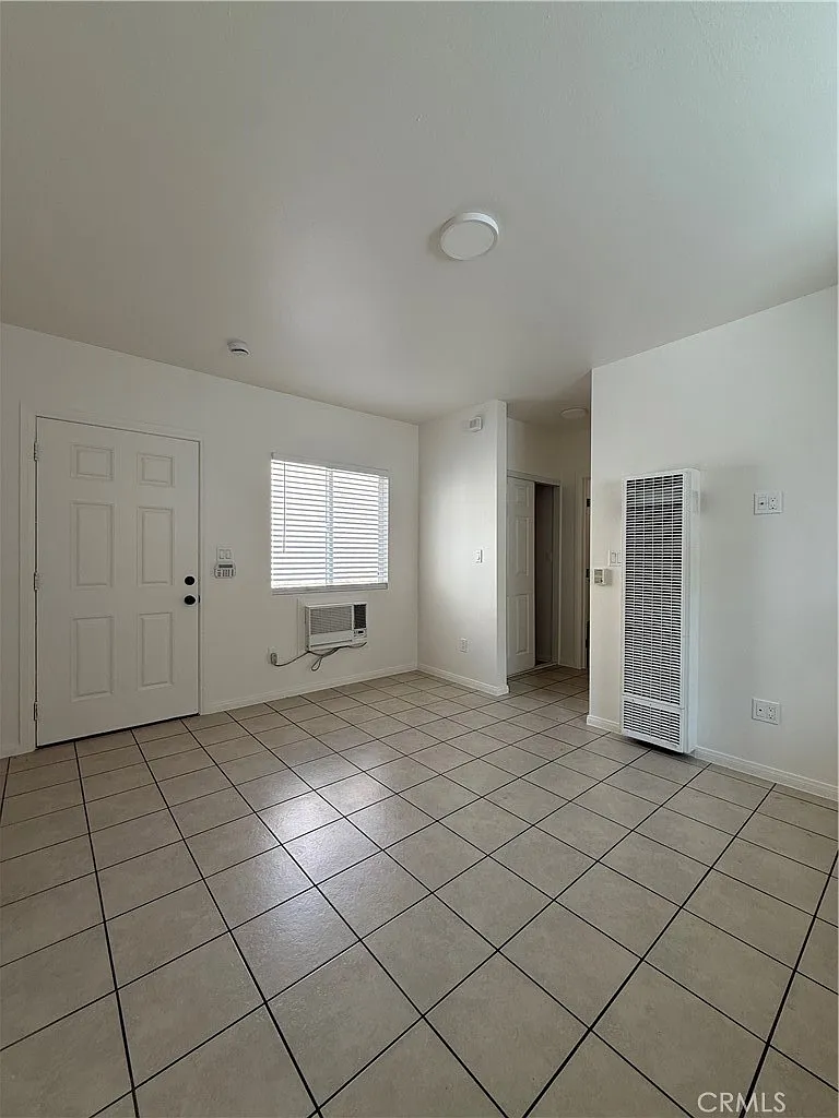 Building Photo - 1623 Sherman Pl #7