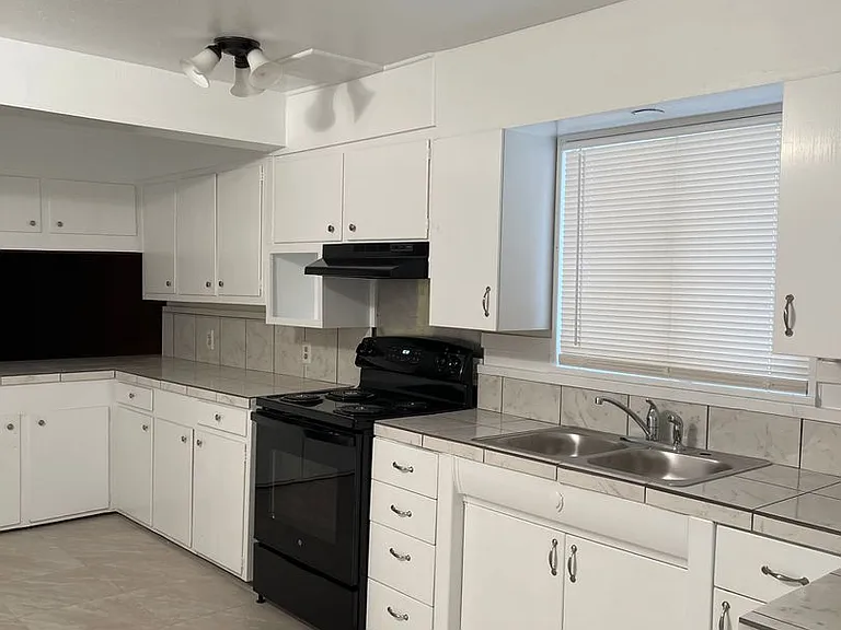 4336 Liberty Hill Rd — Photo 10