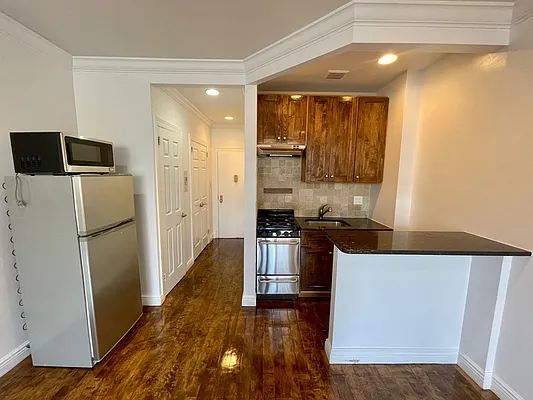 Rented by CNYC Apartments | media 17