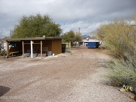5th image of 3432 E Fort Lowell Rd