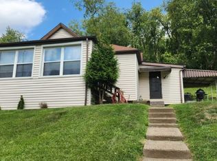 438 Coal Rd, West Mifflin, PA 15122