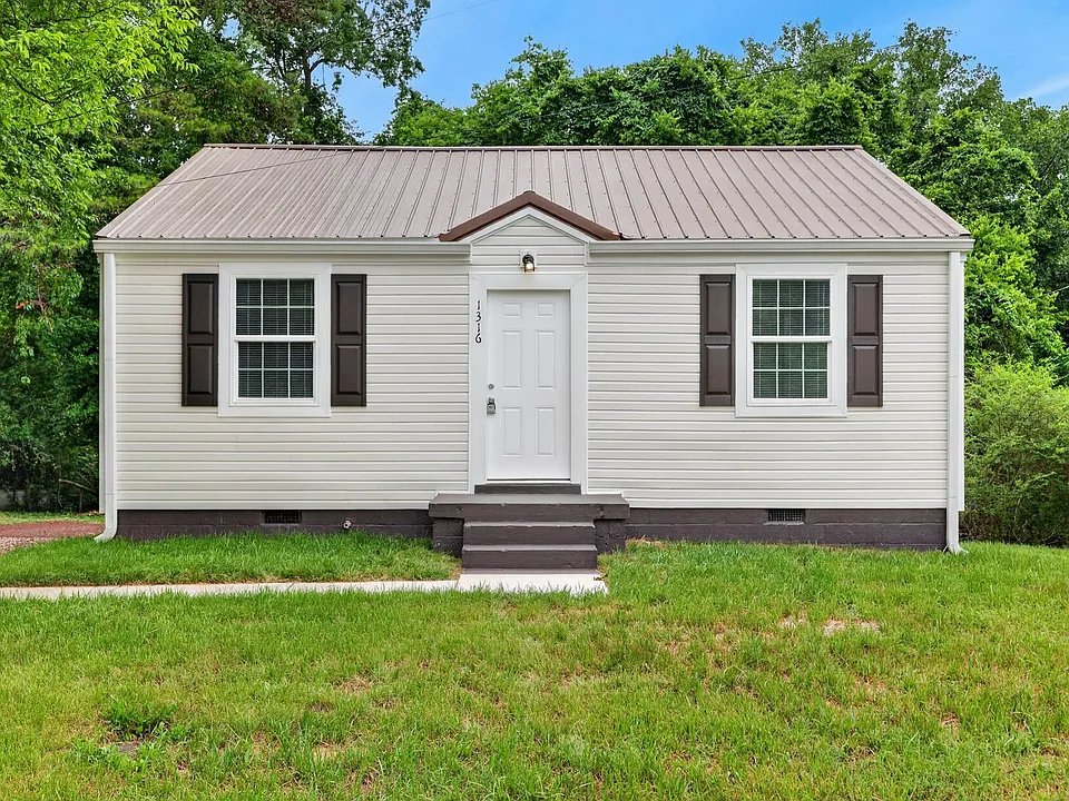 1316 Sunnyview Dr