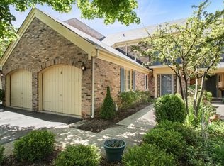 4 Ct Of Cobblestone, Northbrook, IL