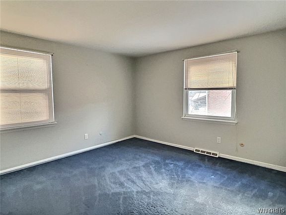 2nd image of 24 Old Lyme Dr APT 3