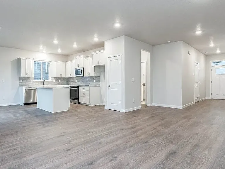 9463 SE Crystal Rose St #5 — Photo 27