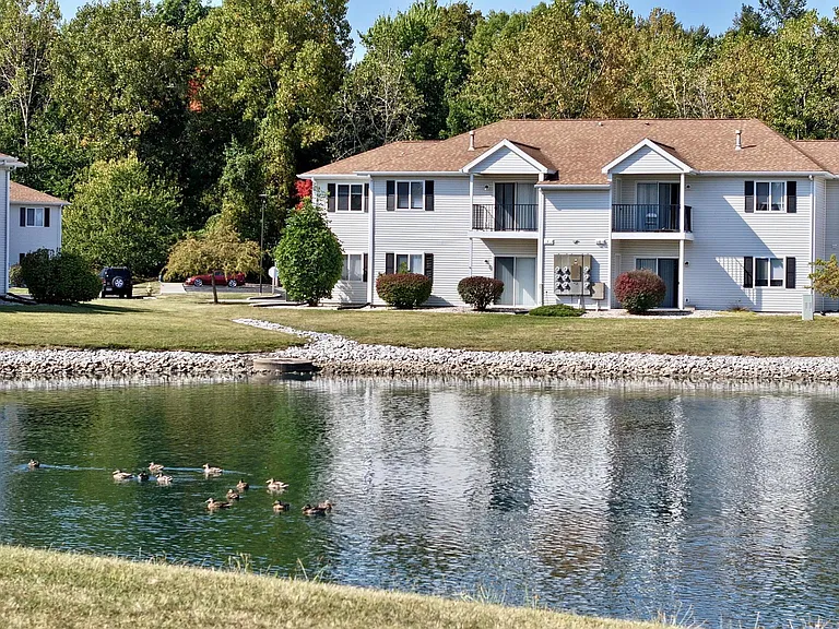 Willow Lake — Photo 43