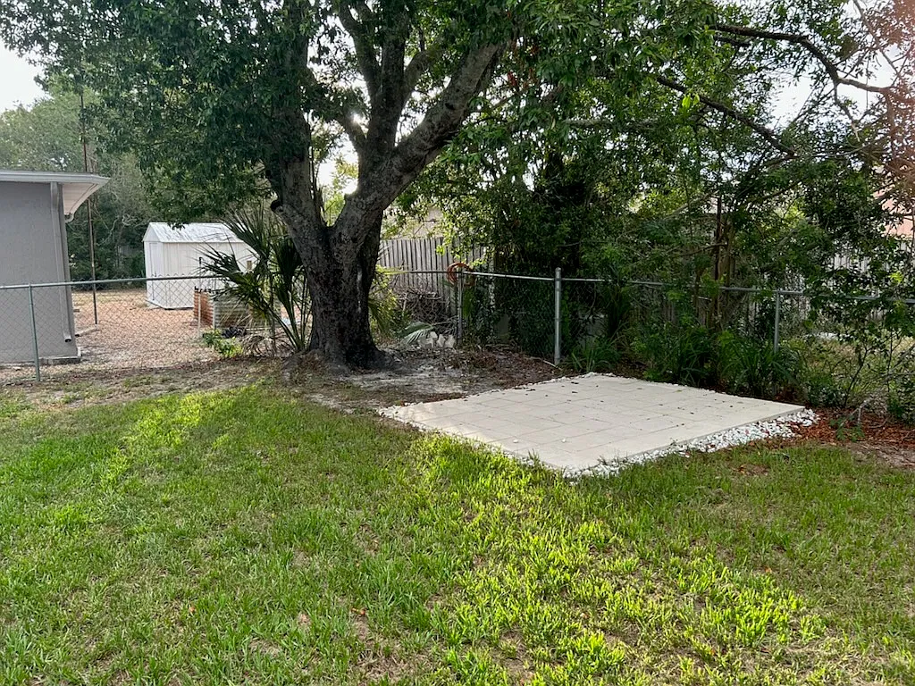 3 bed, 1200 sqft, $1,700 — Photo 2