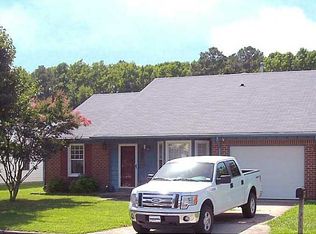 1713 Eastborne Dr, Virginia Beach, VA 23454