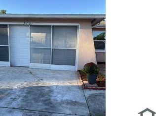5601 Mirada Dr, Holiday, FL 34690
