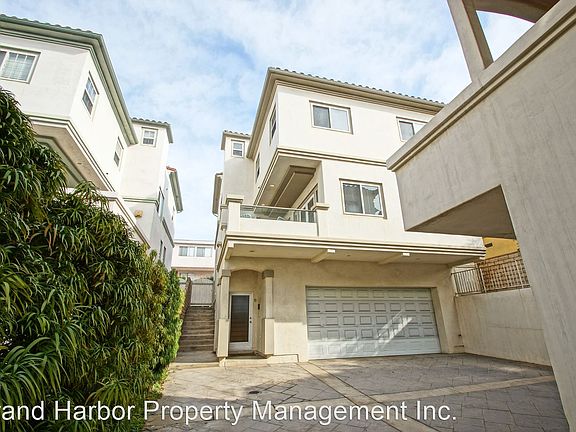3rd image of 312 N Catalina Ave #B