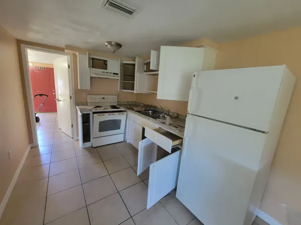 1808 Hacienda Way, Holiday, FL 34690