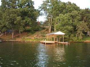 1 Crafts Ford Rd, Wirtz, VA 24184