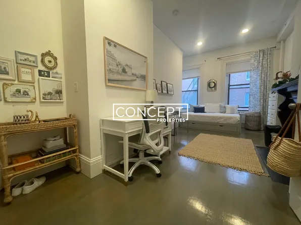 270 Newbury St, Boston, MA