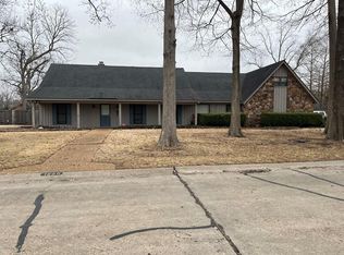 1866 Jacqueline Dr, Greenville, MS 38701