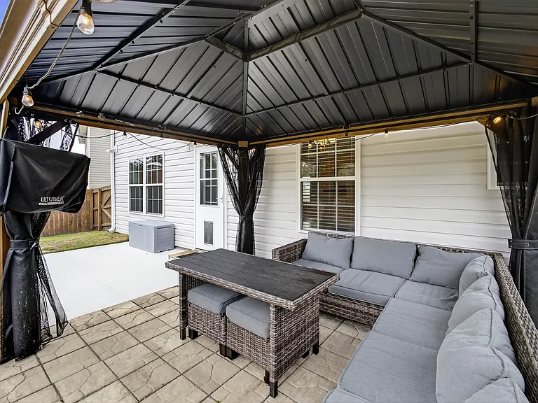 245 Alcott Cir — Photo 41