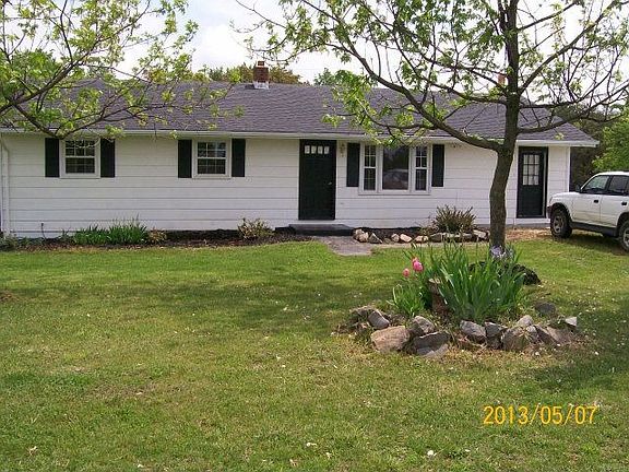 2nd image of 2341 Glenview Dr