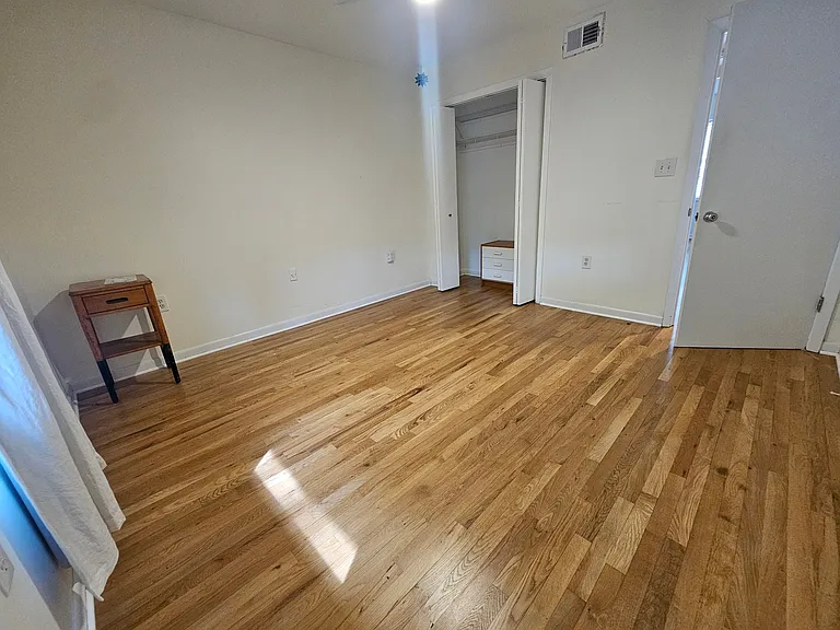 575 Flat Shoals Ave SE #8 — Photo 12