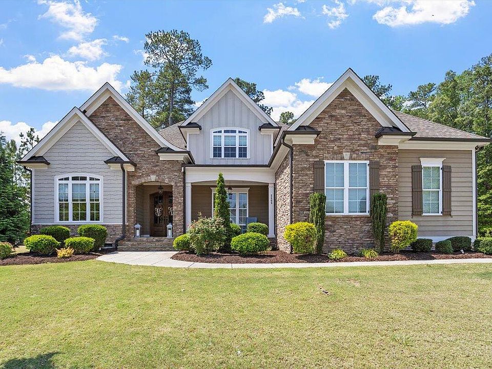 1st image of 2405 Vetrina Way
