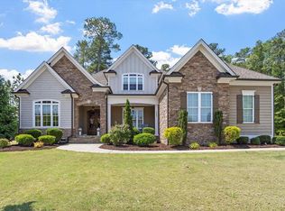 2405 Vetrina Way, Apex, NC 27502