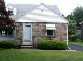 292 Pemberton Rd, Rochester, NY 14622