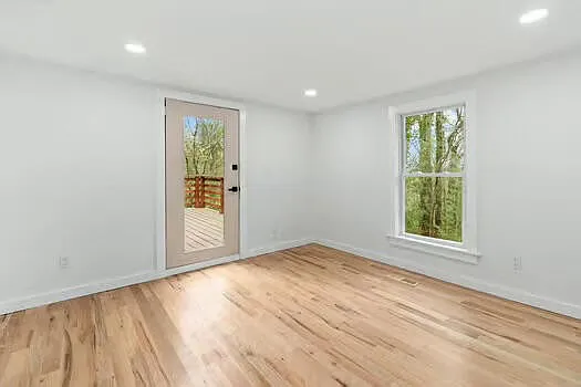 20 Moon St — Photo 17