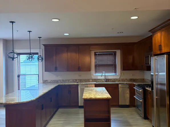 2041 Overhill Dr, Nashville, TN