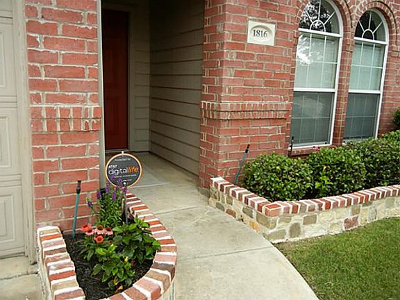 2nd image of 1816 Ringtail Dr