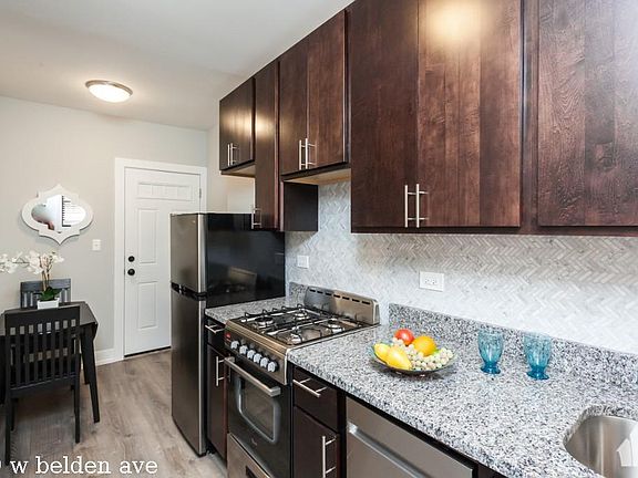 5th image of 429 W Belden Ave #1414