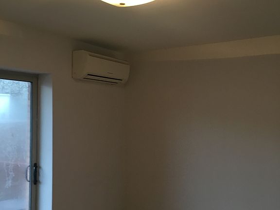 4th image of 2247 28th St #2R