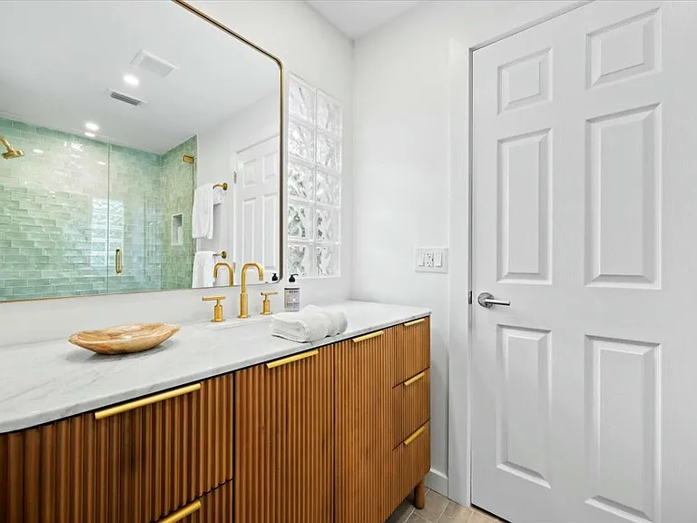 232 Cove Pl — Photo 41