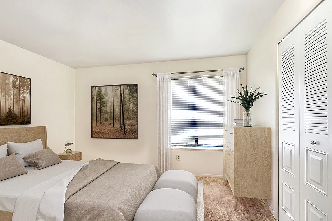 West Wind Apartments — Photo 4