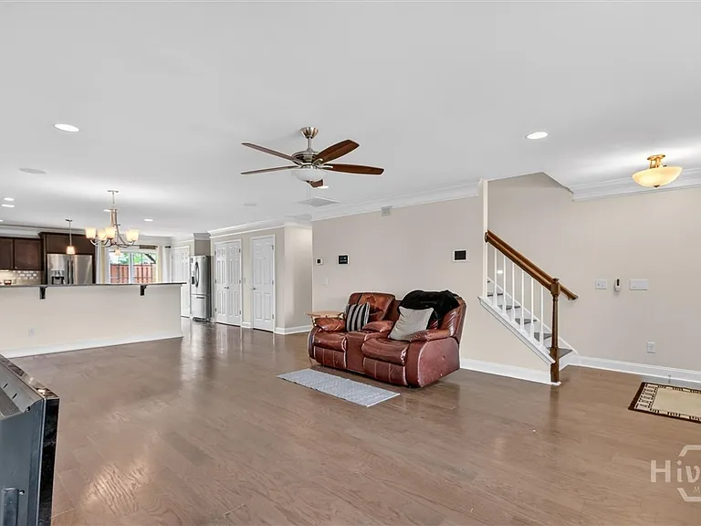 40 Roseberry Cir — Photo 7