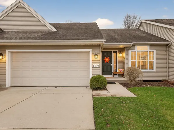 8691 Oakland Hills Cir #2, Portage, MI 49024