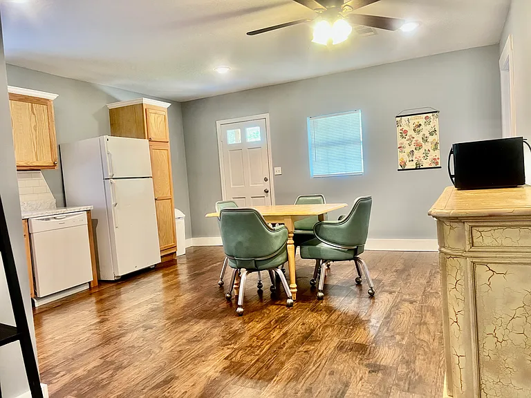132 W Cherry Dr — Photo 6