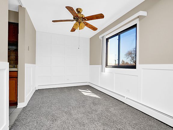 5th image of 6101 W 64th Pl #4