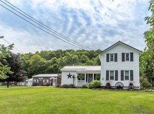 5332 Steel Point Rd, Marion, NY 14505