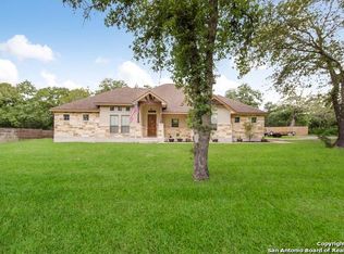 185 Sendera Xing, La Vernia, TX 78121