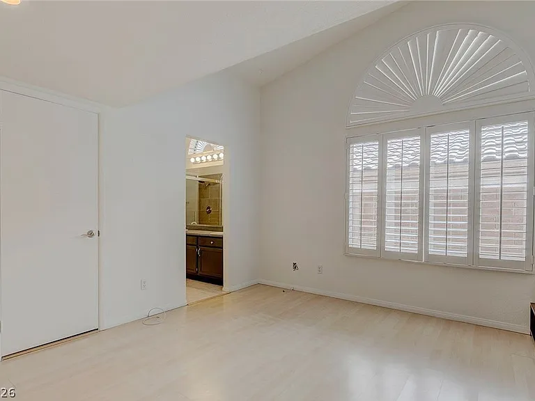 7225 Scenic Hills Dr — Photo 18
