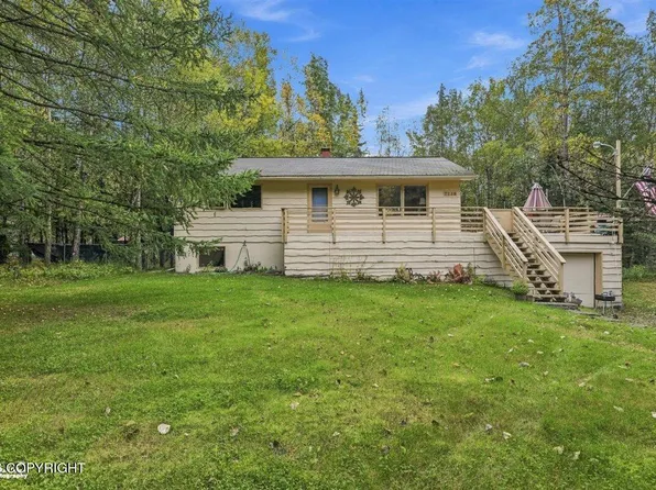 7239 Violet Pl, Anchorage, AK 99502