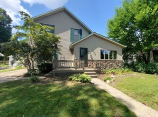 322 Prairie St, Charlotte, MI 48813