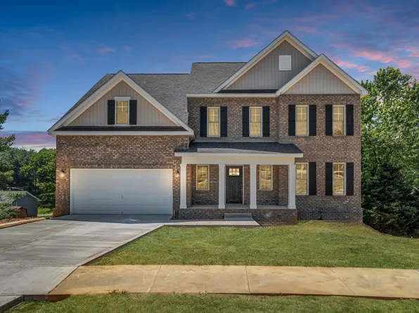 35 Welch Cir NW, Christiansburg, VA 24073